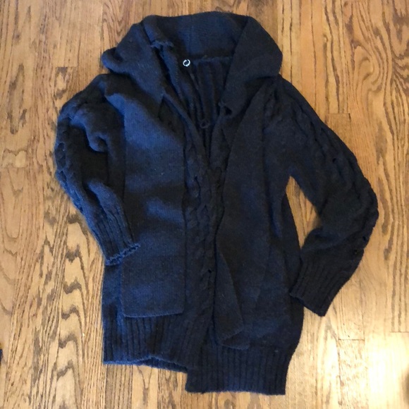 Poleci chunky knit cardigan - Picture 2 of 8